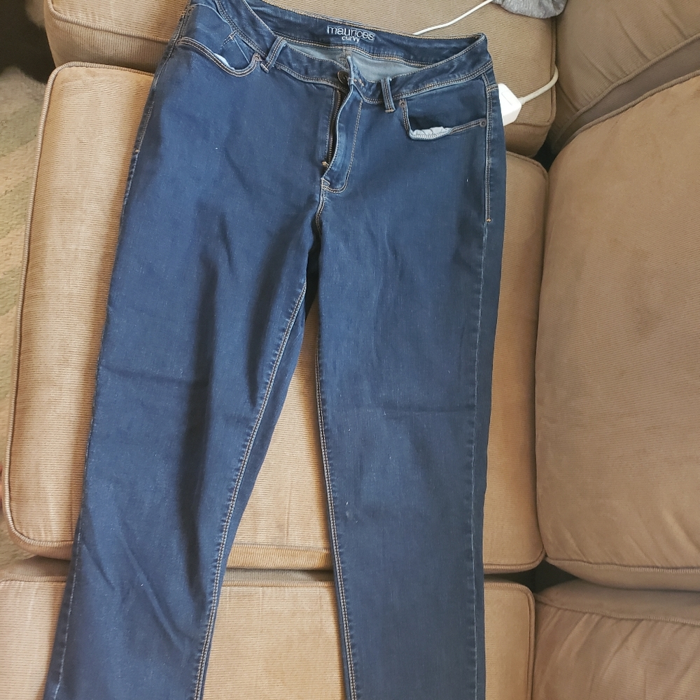 Maurices curvy skinny jeans